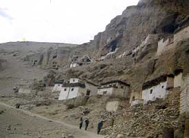 Gongphur Village